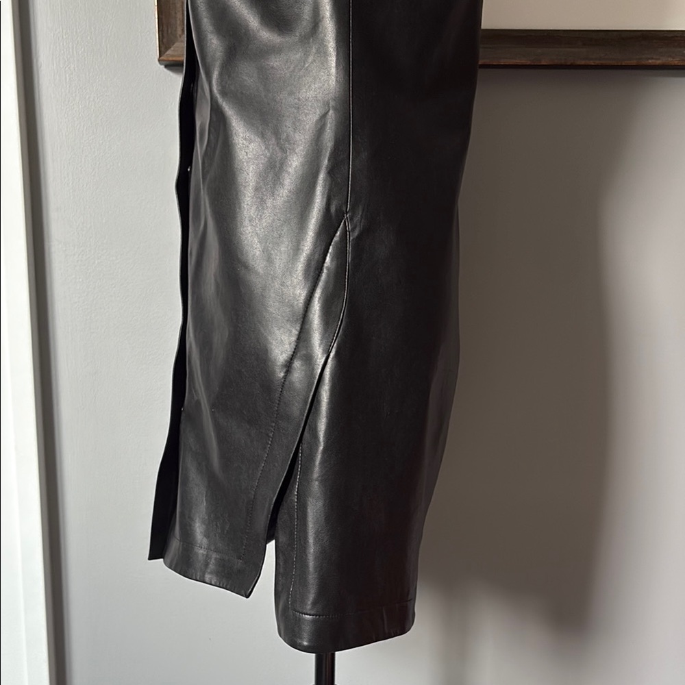 Bailey 44 Black collared Shirt Dress with snap buttons - Picture 11 of 13